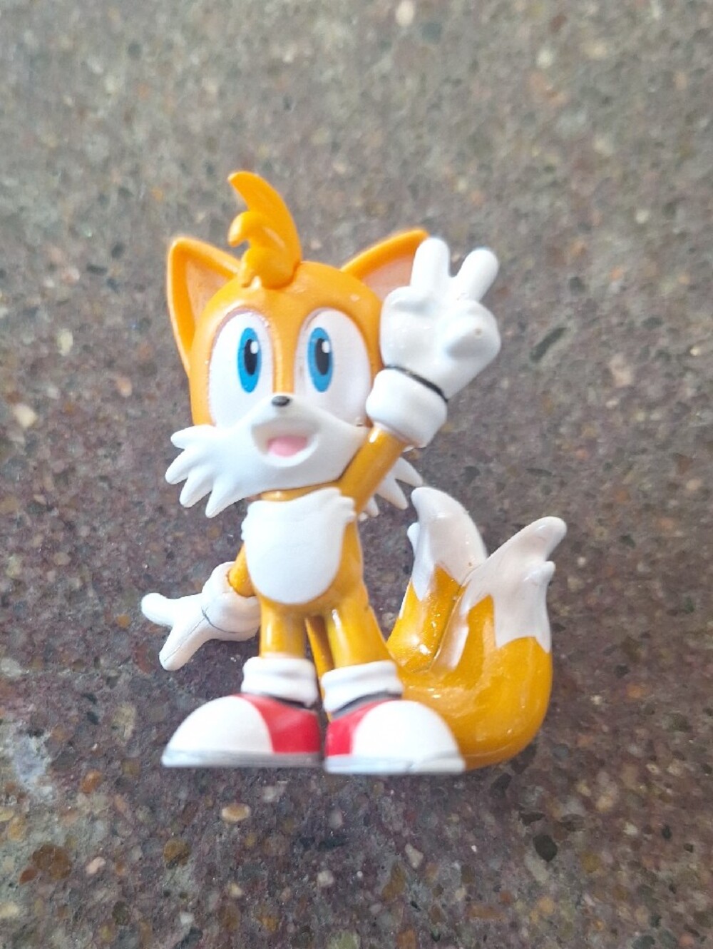 Yellow Fox Action Figure Toy with Red Shoes - Kids Playset Figure